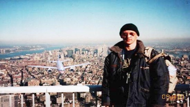 11 Eylül'de Dünya Ticaret Merkezi'nde Bir Turist Tarafından Çekildiği İddia Edilen Fotoğraf