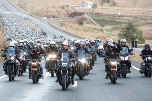 20000 motosiklet konvoyu