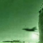 15-temmuz-gecesi-ucagin-ustune-atlayan-adam