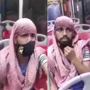 kadin-kiliginda-otobuse-binen-erkek