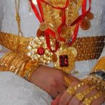 Yargıtay'ın Düğünde Takılan Takıların Kadının Mı Erkeğin Mi Olacağına Dair Karar Değişikliğine Gittiği İddiası dugun-gelin-taki