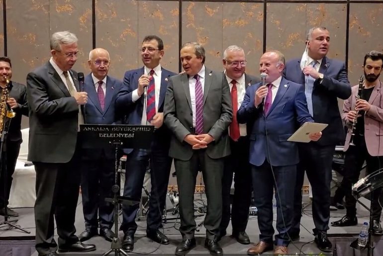 ekrem-imamoglu-mansur-yavas-sarki