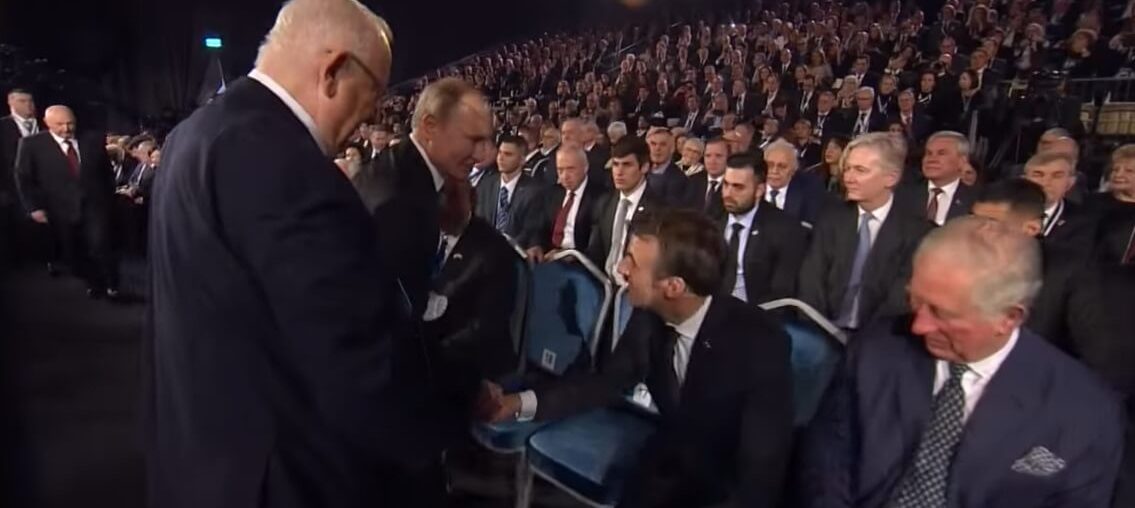 putin-kral-charles-gormezden
