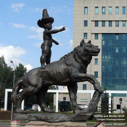 kazakistan-bozkurt-isareti-heykel-fotomontaj