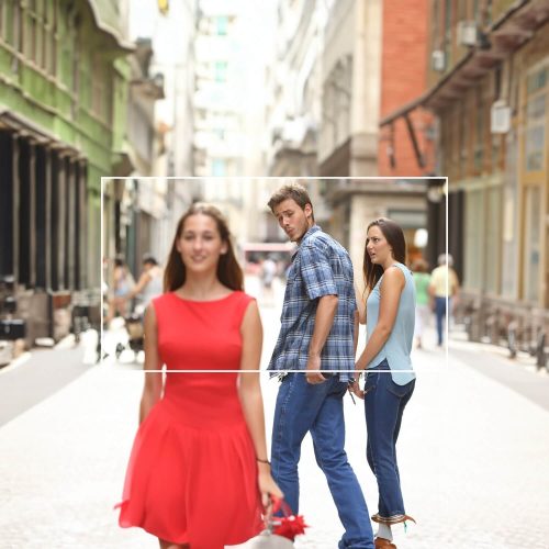 dikkati-daginik-erkek-arkadas