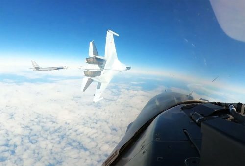 rus-su35-abd-f16-alaska