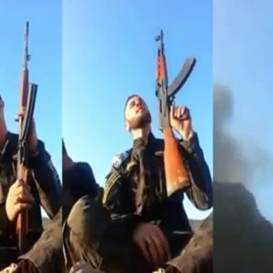 sarki-soylerken-vurulan