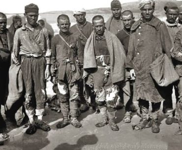 Yunanıstan-Pire limanı-1923-esir-askerler