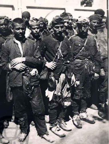 esir-alinan-yunan-askerler