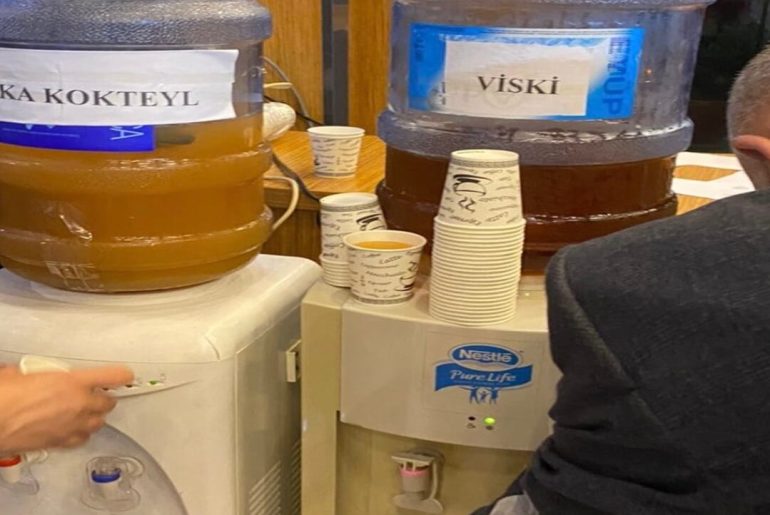 Trakya’da Bir Düğünde Davetlilere Sebil İle Alkol İkramı Yapıldığı İddiası