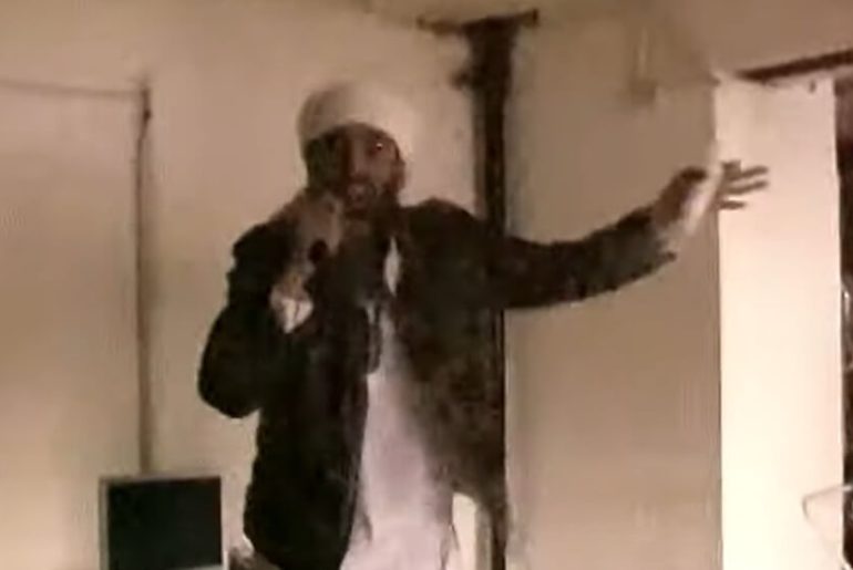 Üsame Bin Ladin’in Lady Gaga’nın Poker Face Adlı Şarkısını Seslendirdiği Sanılan Video usame-bin-ladin-poker-face