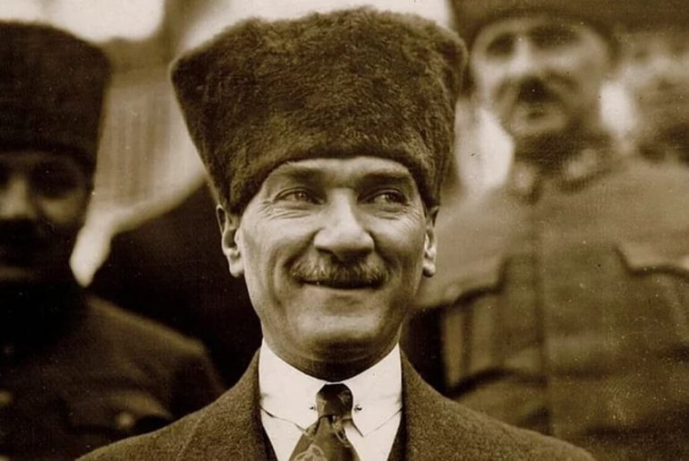 ataturk-gulerken