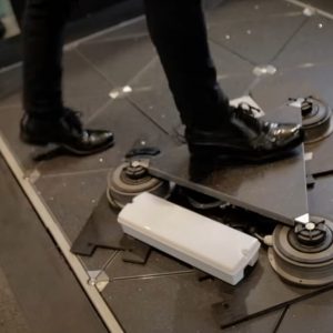 adim-atarak-elektrik-ureten