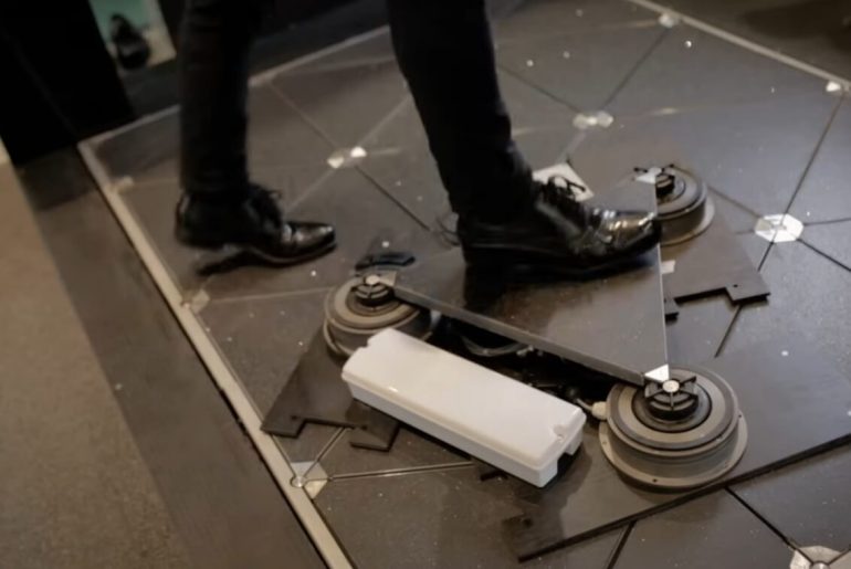 İnsanların Sokakta Attığı Adımlarla Elektrik Üreten Sistem adim-atarak-elektrik-ureten