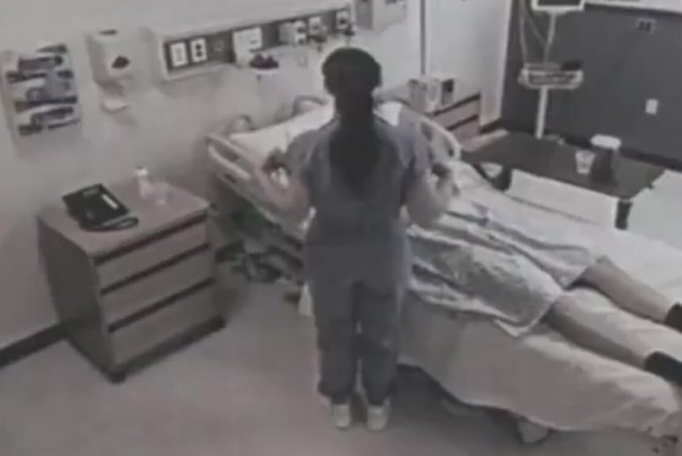 İstanbul’da Bir Özel Hastanede Bir Hemşirenin Teşhircilik Yaparken Yakalandığı İddiasıyla Paylaşılan Görüntü hemsire-hasta-teshir-skec