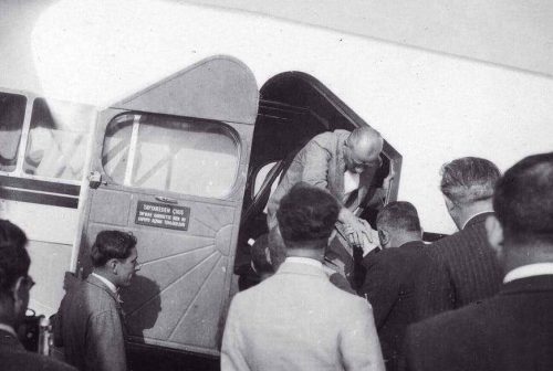 ataturk-ucaktan-inerken