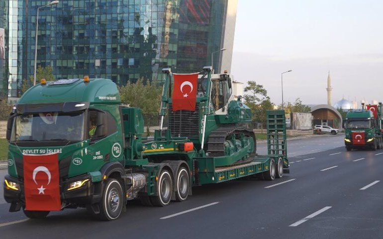 is-makinesi-tir