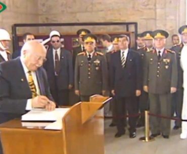 necmettin-erbakan-anitkabir-ozel-defteri