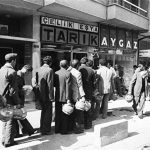 CHP Döneminde Yaşanan Tüp Kuyruklarına Ait Olduğu İddiasıyla Paylaşılan Fotoğraflar gaz-kuyrugu-1977