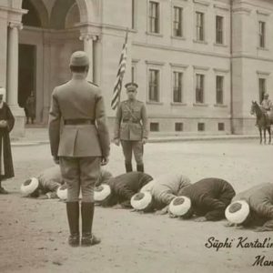 yunan askerine secde