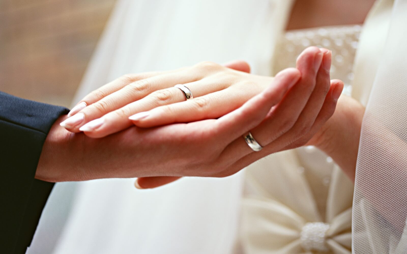 Çarpıtılarak Kullanılan Evlilik, Düğün, Nikah, Nişan, Söz Görüntüleri evlilik-gelin-damat-yuzuk
