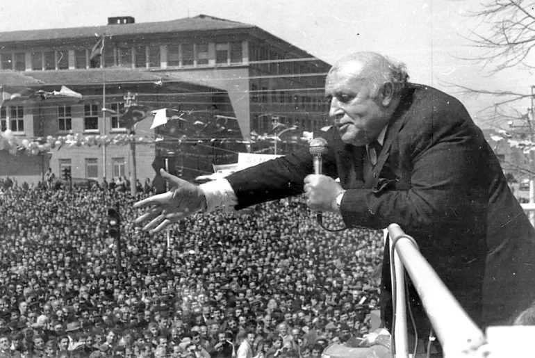 suleyman-demirel-miting