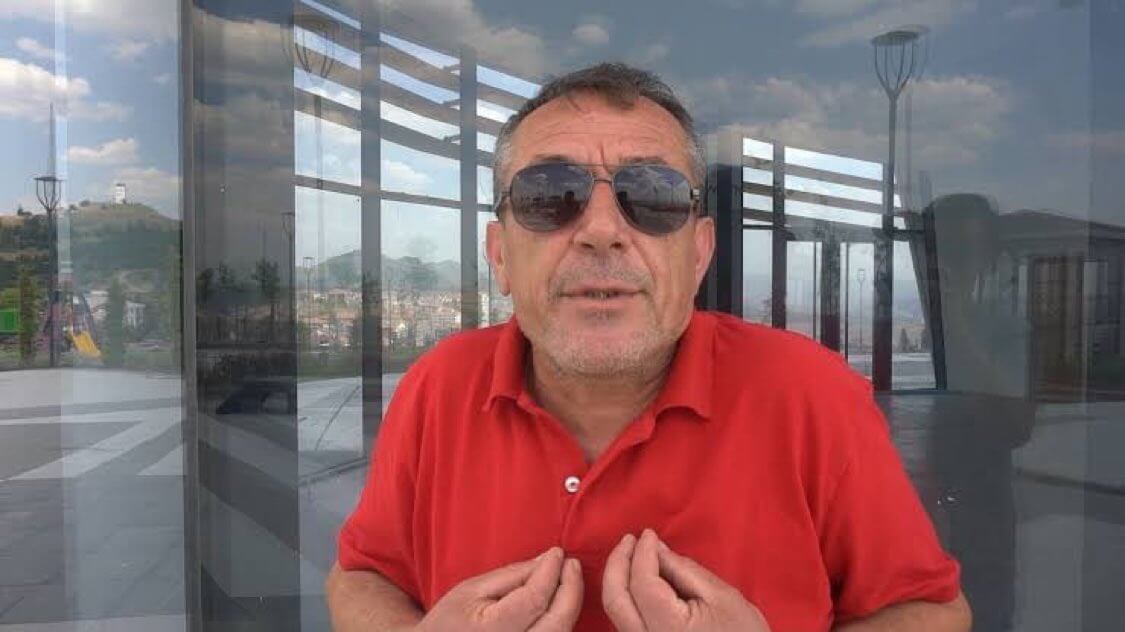 “Galericiler Batıyor Mutlu Musunuz?” Skeci galericiler-batiyor-mutlu-musunuz