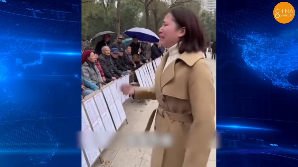 Çin’de 30 Yaşını Geçmesi Nedeniyle “Evde Kalmış” Görüldüğü İçin Ağlayan Kadına Ait Olduğu İddiasıyla Paylaşılan Video cin aglayan kadin