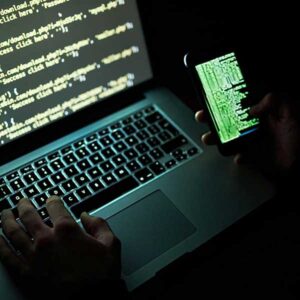 apple açığı bulan genç