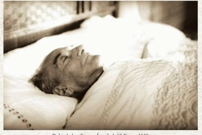 ataturk dolmabahce 10 kasim 1938