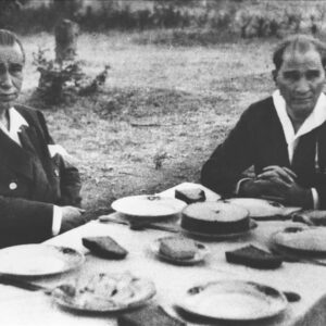 ataturk-fethi-okyar-yemek