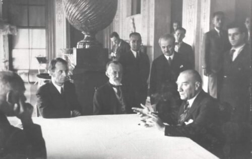 ataturk-saffet-arikan-ibrahim-necmi-dilmen-abdulhak-hamit-tarhan