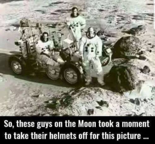 ay görevi astronot kask