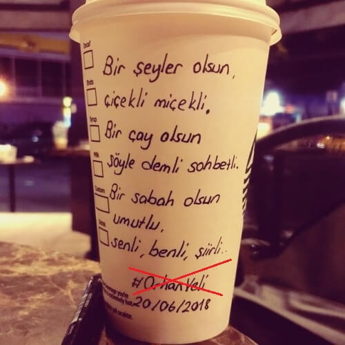 Bir şeyler olsun şöyle çiçekli miçekli Bir çay olsun demli sohbetli