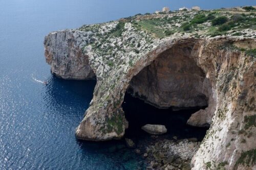 blue grotto mağarası