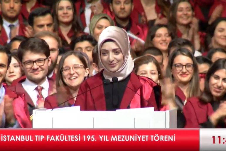 capa tip mezuniyet toreni