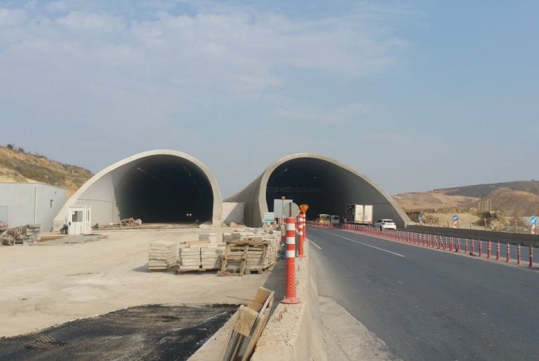 dağı olmayan tünel