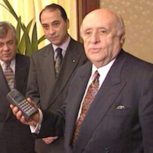 demirel-aselsan-cep-telefonu