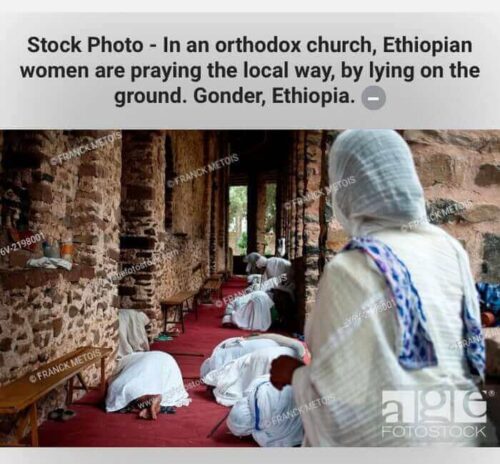 etiyopya-ortodoks-kilisesi-kadinlar-yatarak-ibadet
