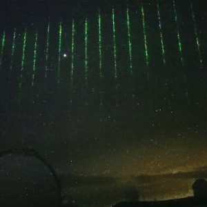 gokyuzunde-yesil-lazerler