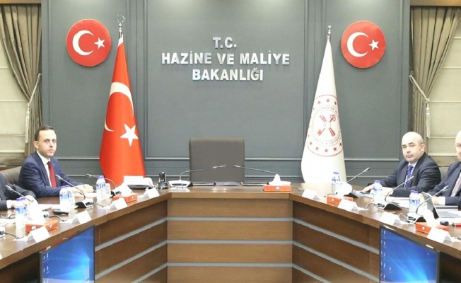 hazine maliye bakanı istifası