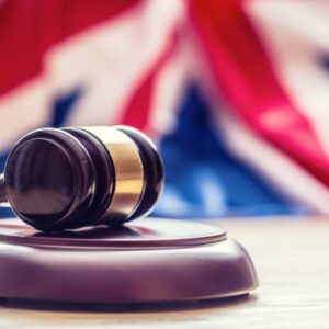 ingiltere yargıç