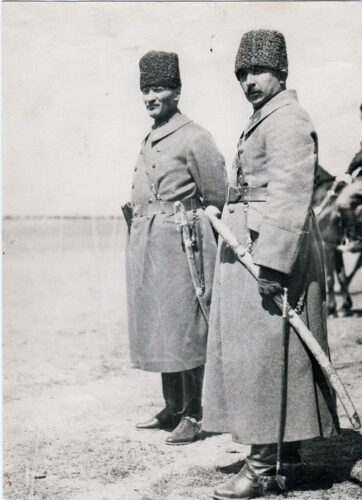 ismet inönü mustafa kemal atatürk cephede