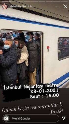 istanbul metrosundan sanılan kalabalık