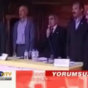 istiklal marsini okuyamayan