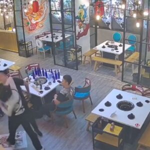 kadin karateci garson