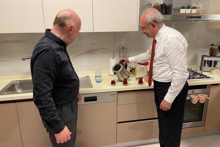 kemal-kilicdaroglu-merak-aksener-mutfaginda