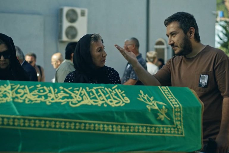 lovebombing-gaslighting-ghosting