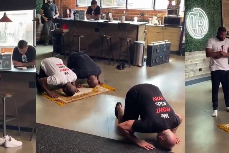 mike tyson namaz kılarken