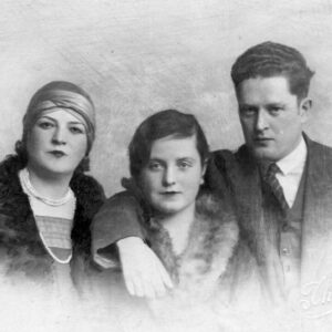 nazım hikmet annesi kızkardeşi